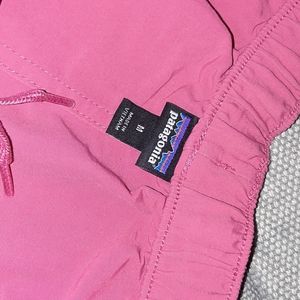 Patagonia Barely Baggies Size M in Pink